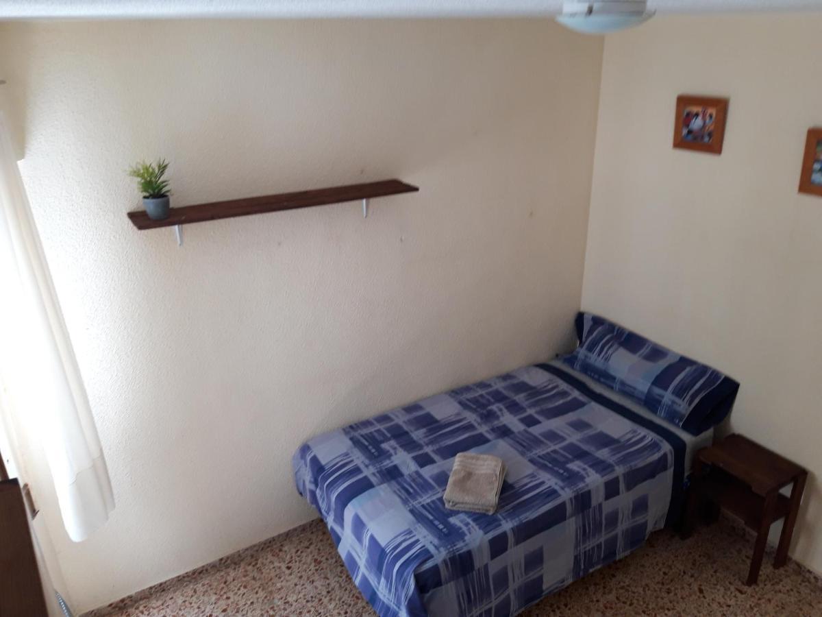 Central Accommodation Alicante Exteriör bild